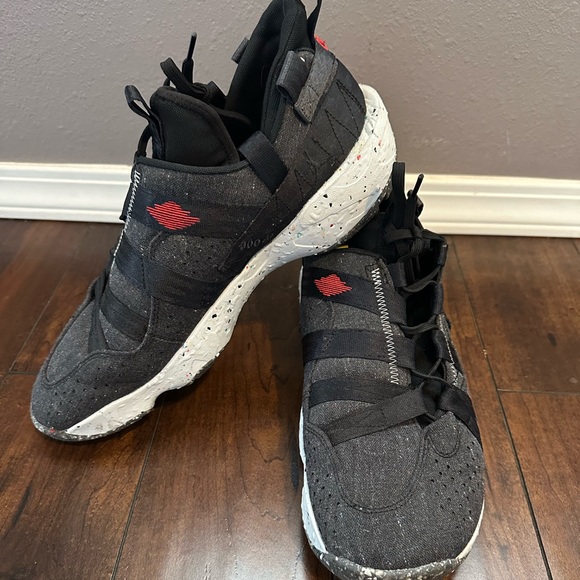 jordan crater university red review